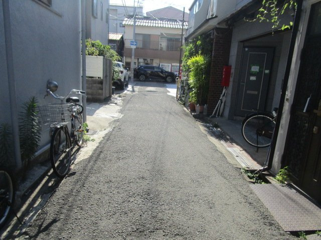 大阪市西成区松３丁目の倉庫の周辺