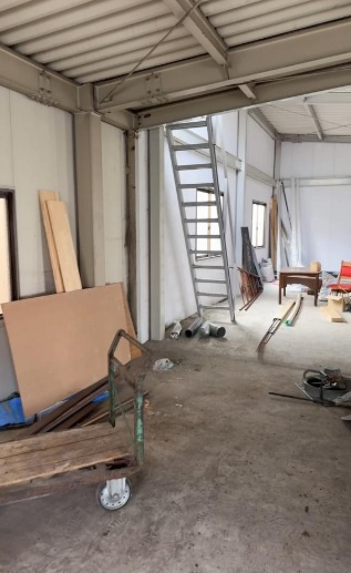 大阪市西成区松３丁目の倉庫