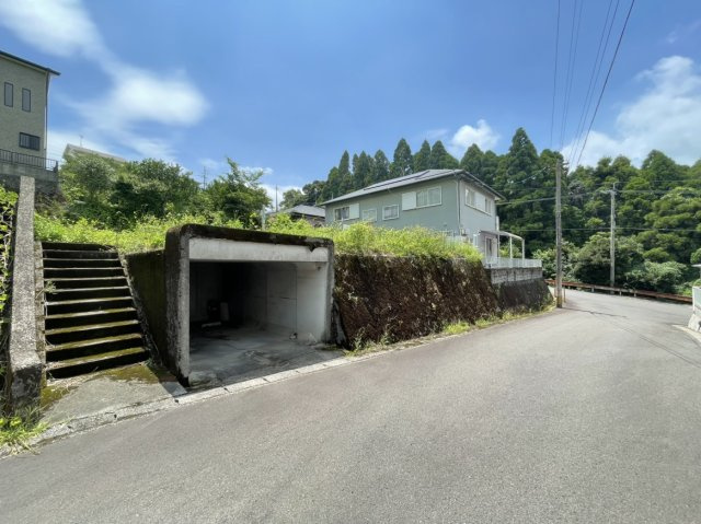 鹿児島市牟礼岡一丁目土地