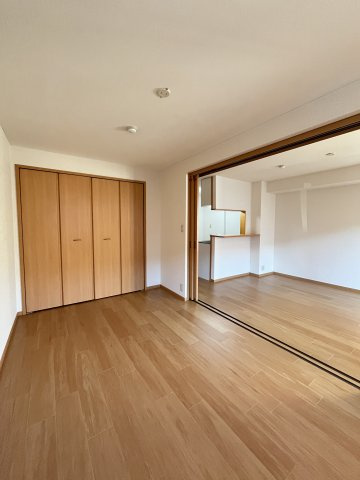 プレ・オリゾンの洋室