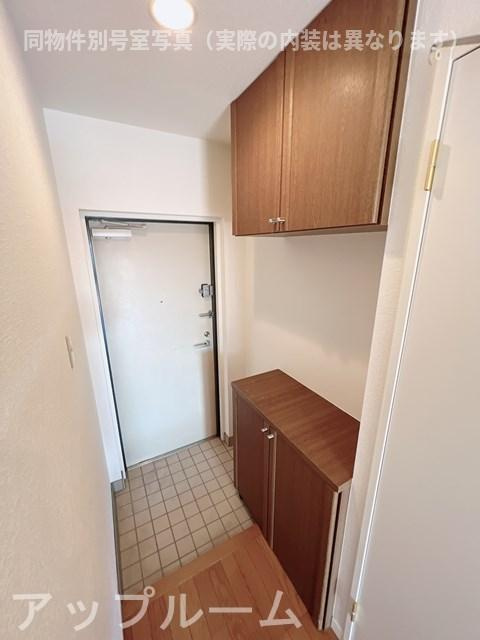 フェリーチェ勝川の玄関