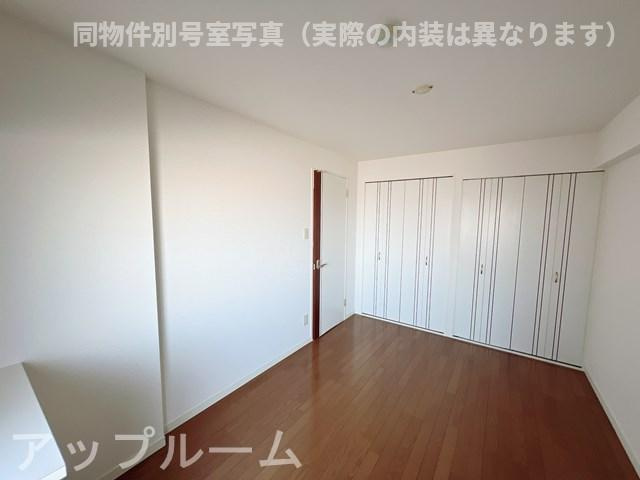 フェリーチェ勝川の居間・リビング