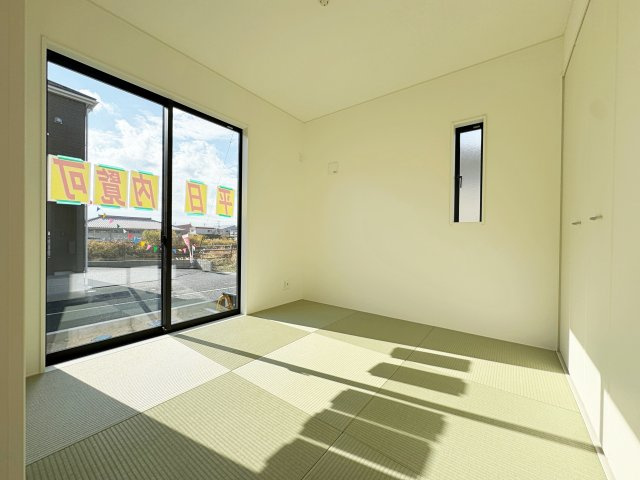 新築戸建・建売　郡山市田村町金屋字上川原　CRADLE GARDEN　全4棟の和室|大容量の収納！ハンガーパイプもついているので干した洗濯物をそのままかけることができる！