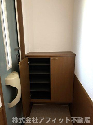 【玄関】 | グレイス・クレセント C棟 | シューズボックス