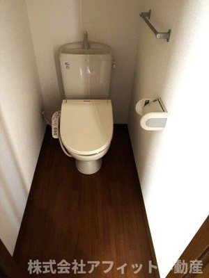 【トイレ】 | グレイス・クレセント C棟 | 温水洗浄暖房便座