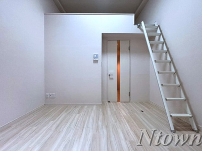 【その他】 | アモーレ笠取 | こちらのリビングで趣味の時間をお楽しみください