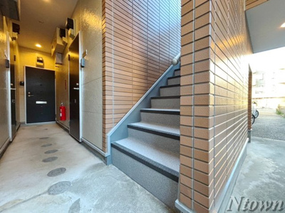 【エントランス】 | アモーレ笠取 | 清潔なエントランスです