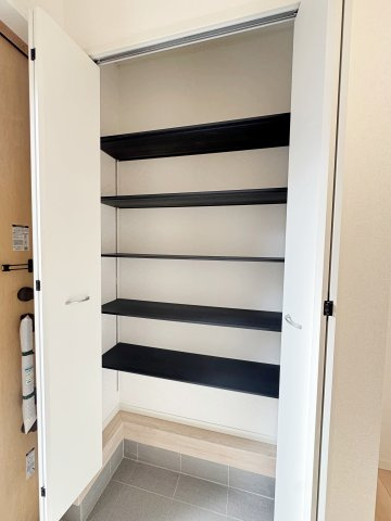 新築戸建・建売　郡山市田村町金屋字上川原　CRADLE GARDEN　全4棟の収納|可動棚付きなので物の大きさによって高さを変えられるので便利！