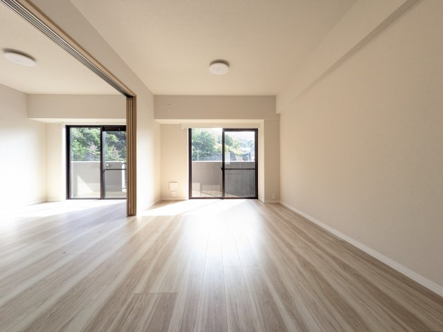 【居間・リビング】