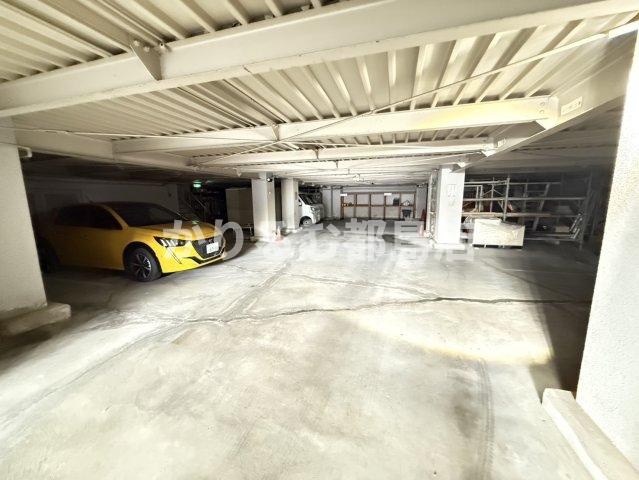 モリビル京橋の駐車場