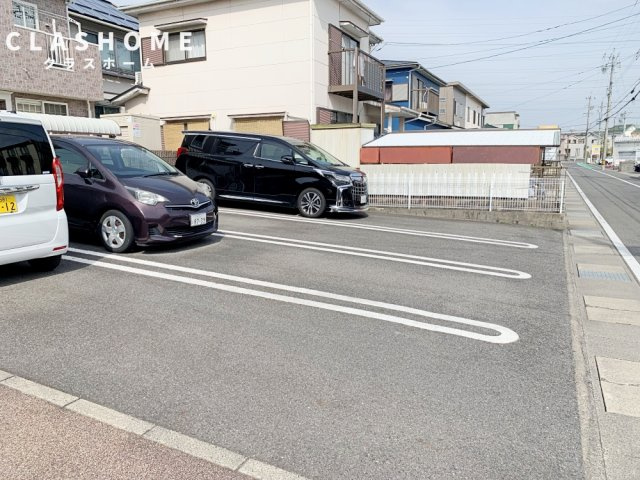 フローラーリア　　刈谷市の賃貸ならクラスホーム刈谷店の駐車場