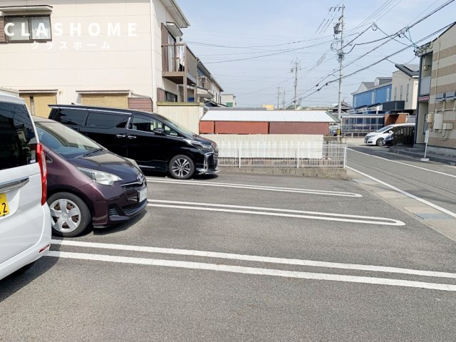 フローラーリア　　刈谷市の賃貸ならクラスホーム刈谷店の駐車場