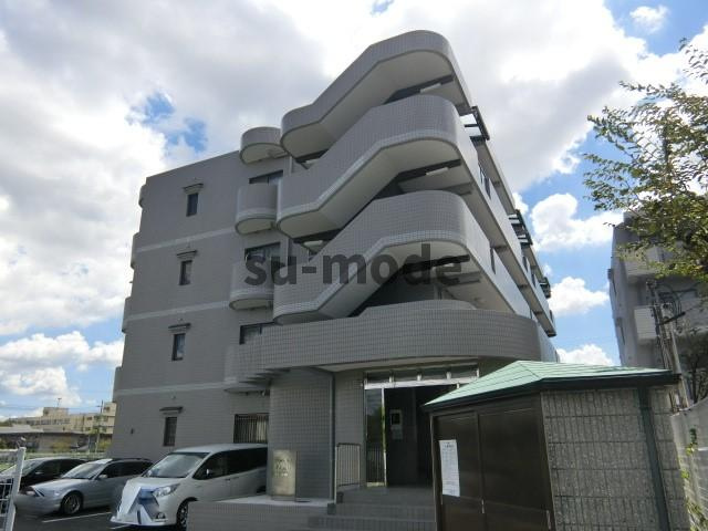 シャンテハイツの外観