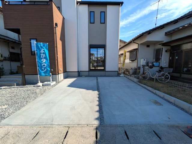 岡山市南区福富中2丁目 1期の駐車場|◆駐車スペースは並列駐車2台分可能です。