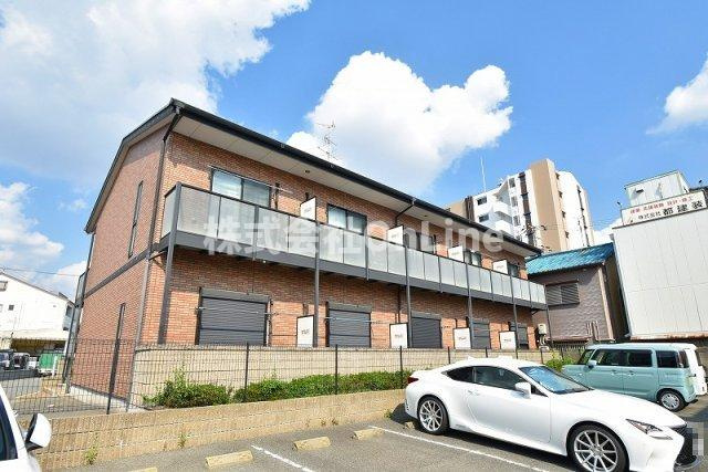 アンプルールクラージュエトッフの外観