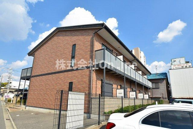 アンプルールクラージュエトッフの外観