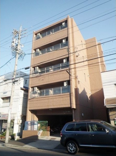 クレスト神前の外観