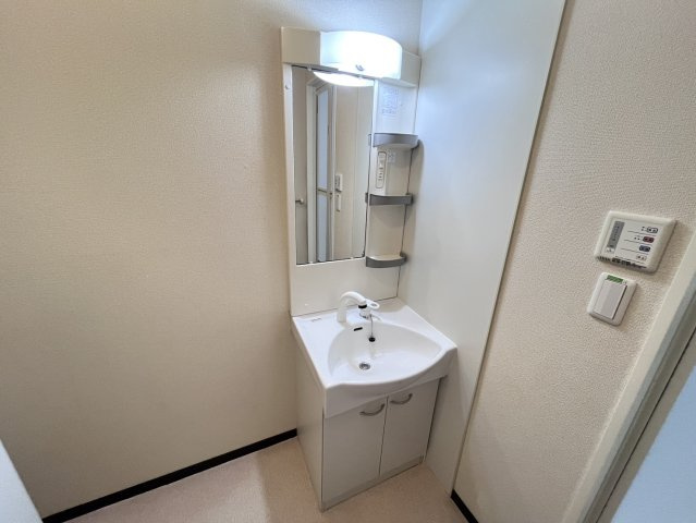 レオネクストエスペランサの洗面所