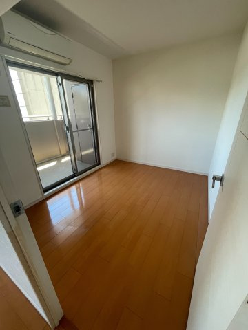 セレッソコート和歌山アクロスの洋室