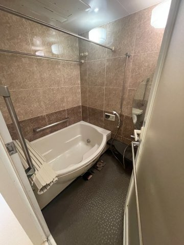 セレッソコート和歌山アクロスの浴室