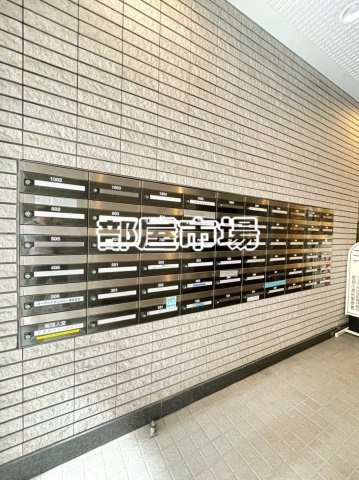 リーラ仲御徒町のその他共用部分|メールボックス