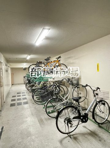 リーラ仲御徒町のその他共用部分|駐輪場