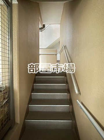 リーラ仲御徒町のその他共用部分|共用階段
