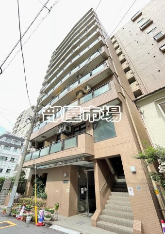 リーラ仲御徒町の外観