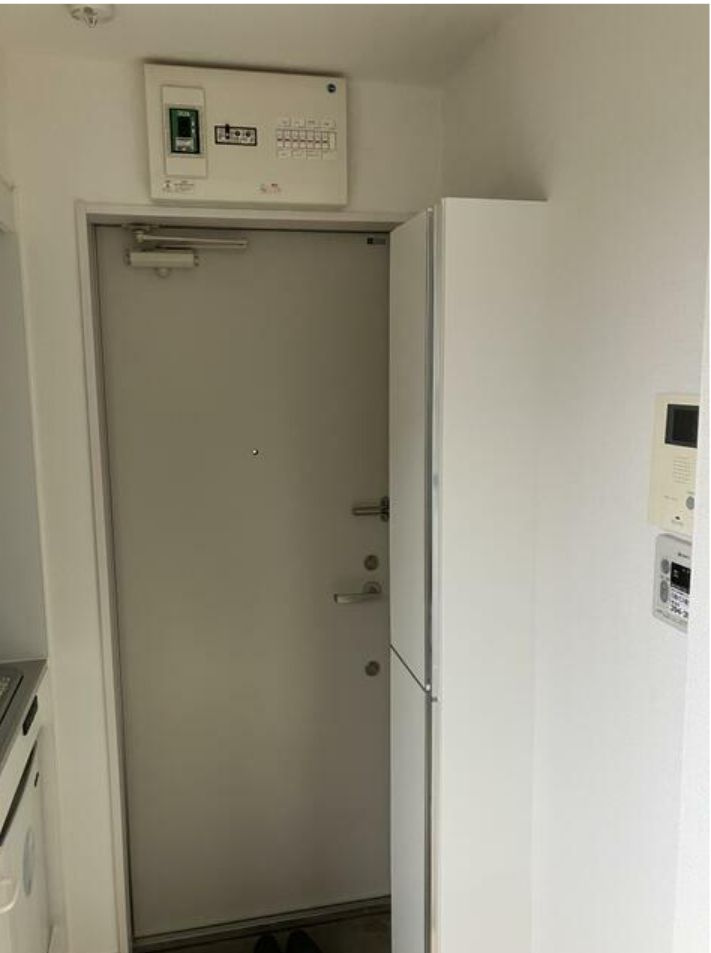 凪（ナギ）の玄関