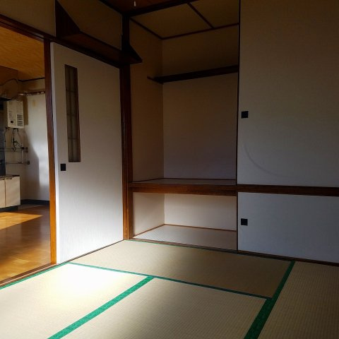 リラ・フランセＲの内装