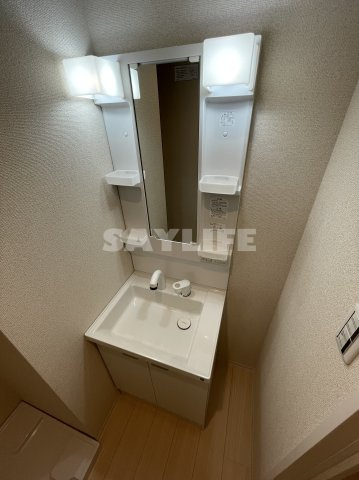 Urban Court Fuseの独立洗面台