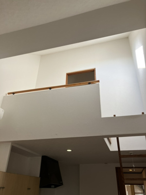 【内装】 | ベルムトス | ロフト部分を見上げた様子