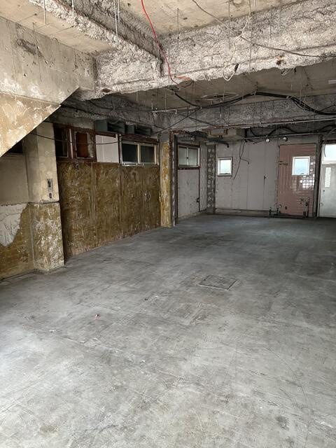 第２佐藤ビルの駐車場|パスタ店・カフェ・喫茶店・物… 