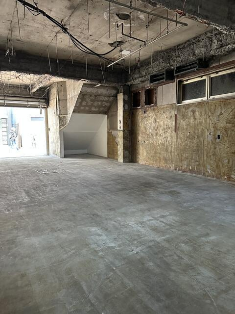 第２佐藤ビルの駐車場|スケルトン渡し！ 