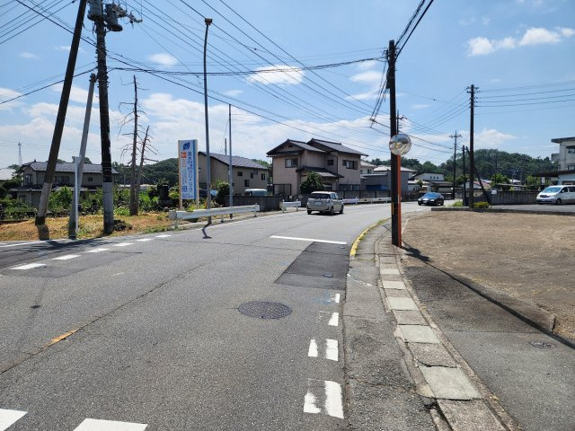 高崎市町屋町売土地の前面道路含む現地写真