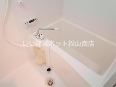 【浴室】 | リューレント雄郡