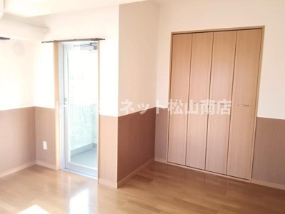 【内装】 | リューレント雄郡