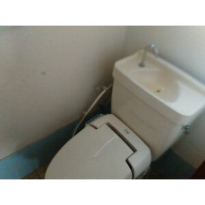 扶桑町稲葉62借家のトイレ