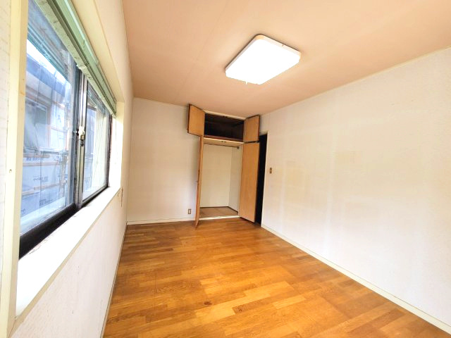 【寝室】の画像