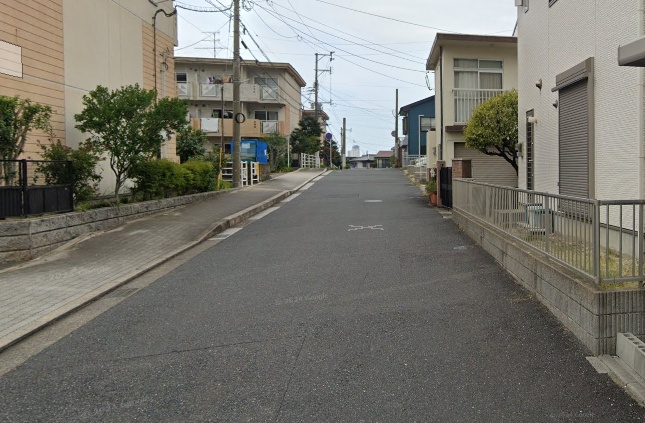 高坊一丁目（3期）の前面道路含む現地写真