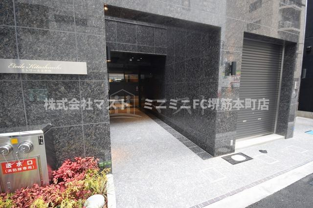 エトワール北新地のエントランス