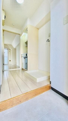 【玄関】 | サン・フレグランス-定期借家2年-