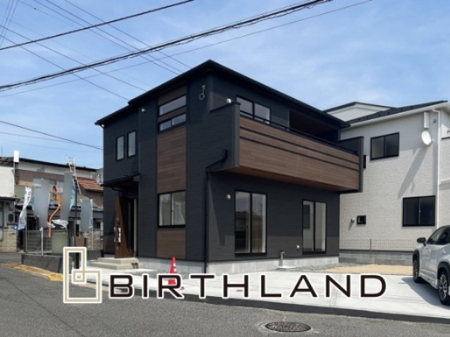 新築戸建・建売　伊達市本町　Blooming Garden　全2棟の外観|＜1号棟＞玄関吹抜けの陽当たり良好なお家♪いつでもご内覧可能です！
