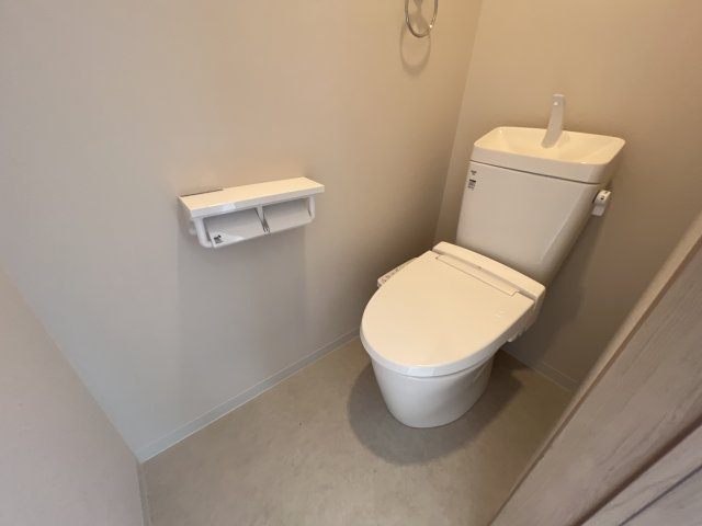 トラミッドヴィラ花田のトイレ