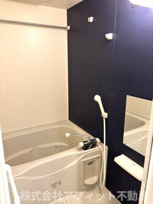 【浴室】 | サンラヴィアン | 浴室換気乾燥機付き