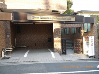 【エントランス】 | 清潔感と歓迎感があるエントランスホールとなります。