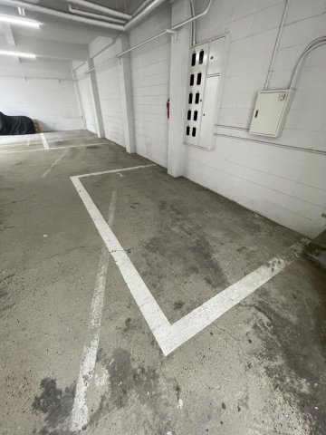 舟入本町真田ビルの駐車場