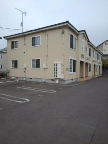 アストライアの駐車場