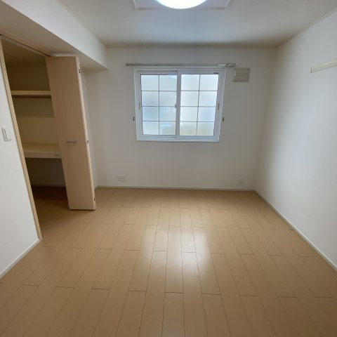 アストライアの洋室