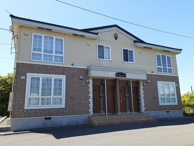 ブルー　ツリー　コートＡの外観